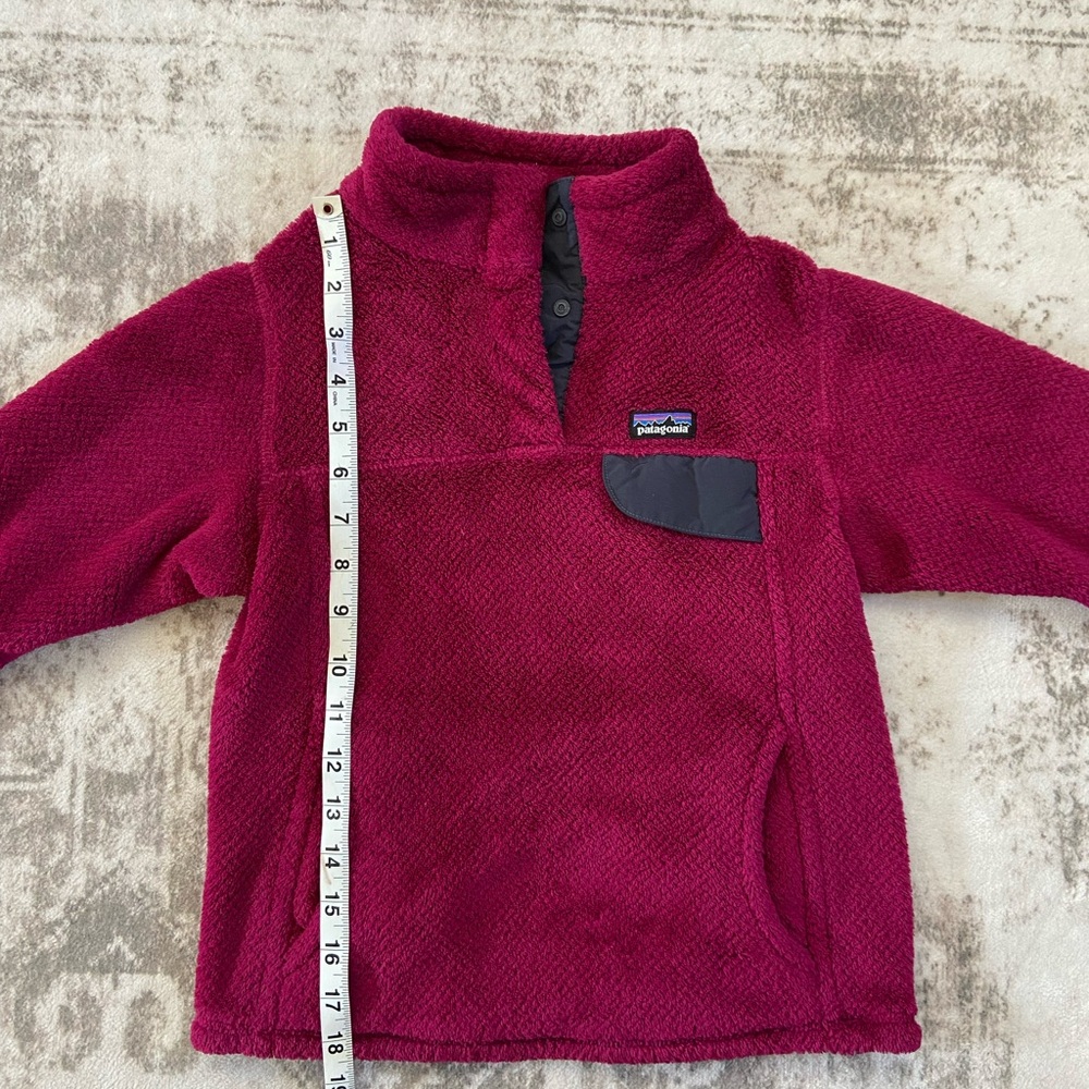 Girls S (7/8) Patagonia Magenta Fleece Pullover - Picture 6 of 9